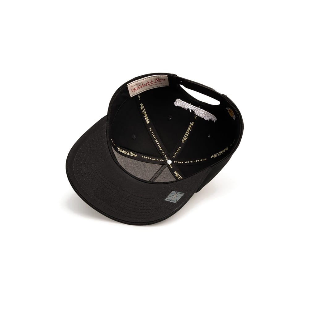 Mitchell & Ness Black Letter Pro Pinch Snapback Los Angeles Lakers - Black