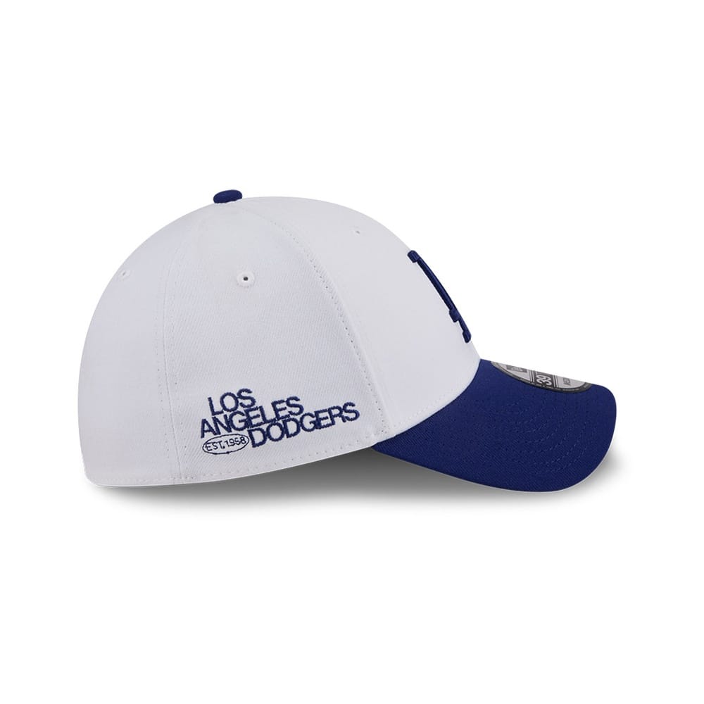 New Era 39THIRTY Modern Essentials Los Angeles Dodgers - White