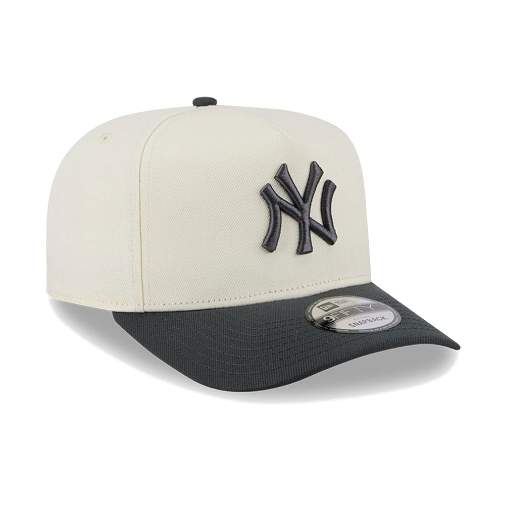 New Era 9FIFTY 3 Times A-Frame Pre-Curved Snapback New York Yankees - Chrome / Steel