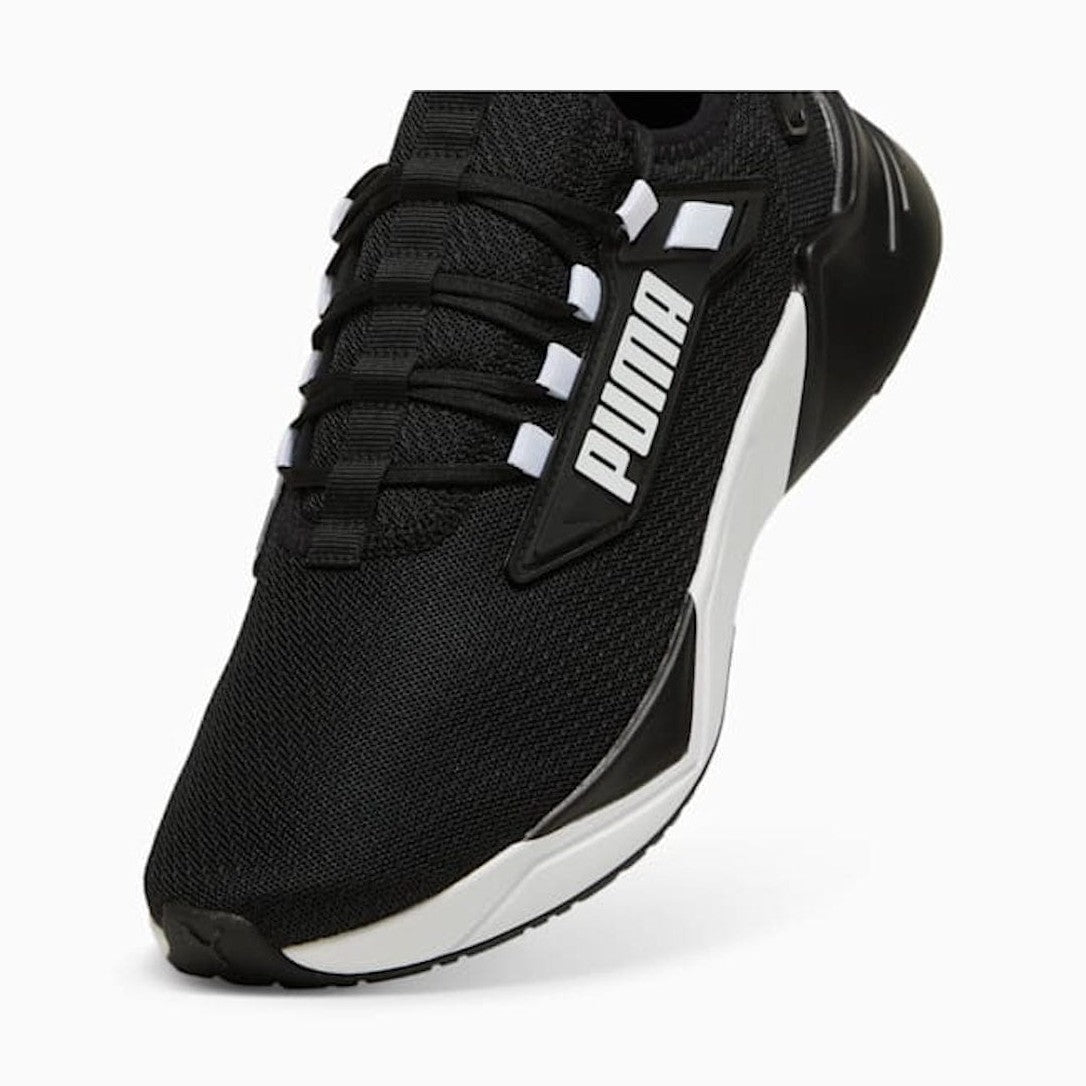 PUMA Retaliate 3 - Black / White