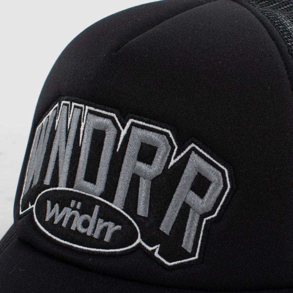 WNDRR All Rounder Trucker Cap - Black
