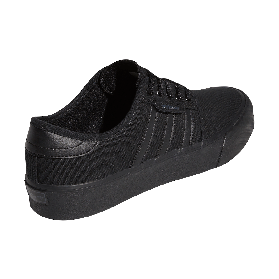 adidas Seeley XT - Black / Black