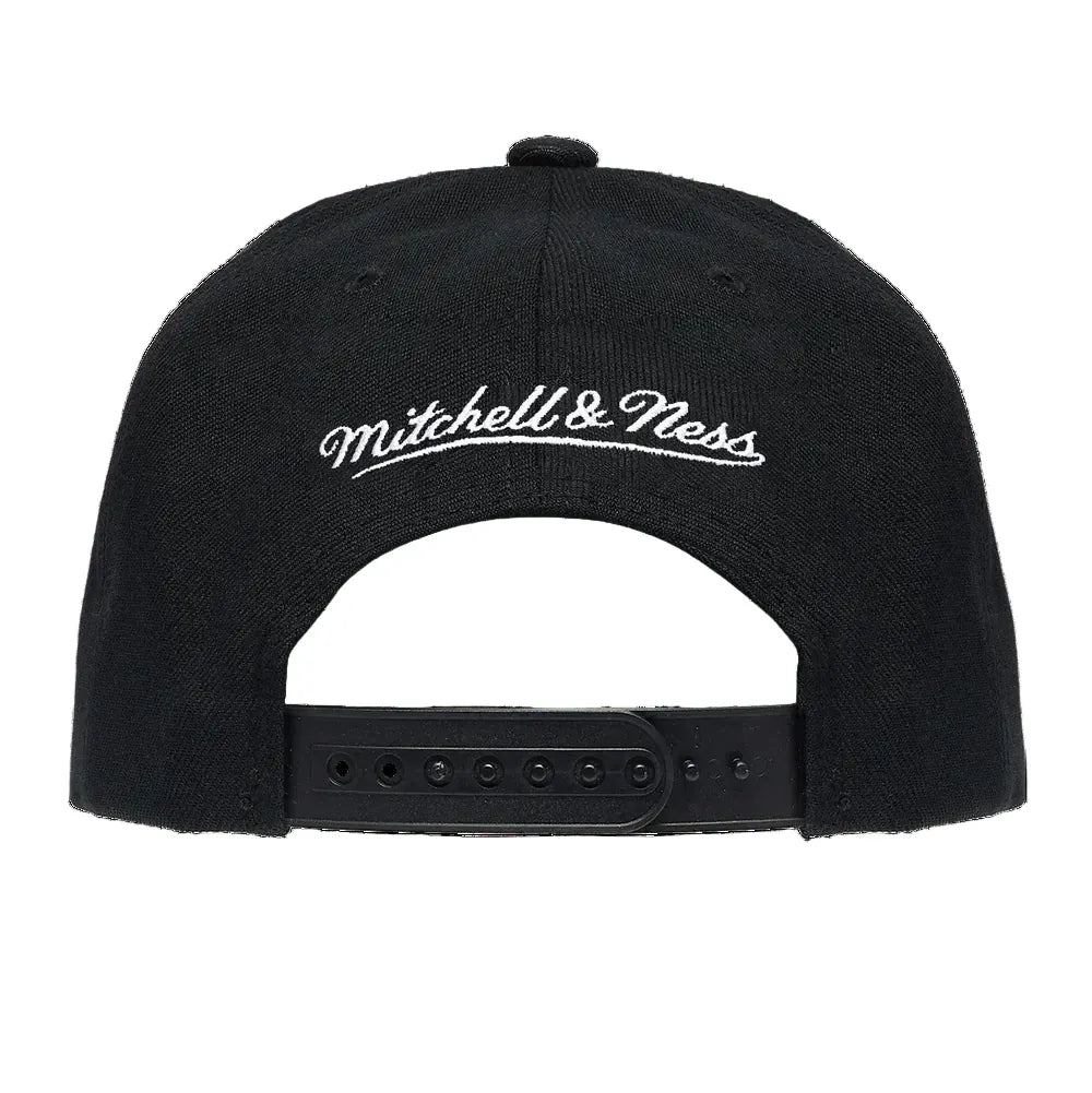 Mitchell & Ness Evergreen Team Pro Pinch Snapback Denver Nuggets - Black