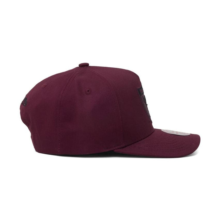 Mitchell & Ness Lacquer Pro Pinch Snapback  Oakland Raiders - Fig