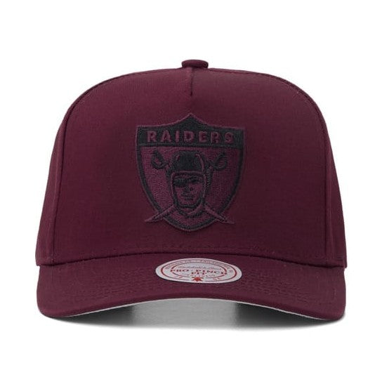 Mitchell & Ness Lacquer Pro Pinch Snapback  Oakland Raiders - Fig