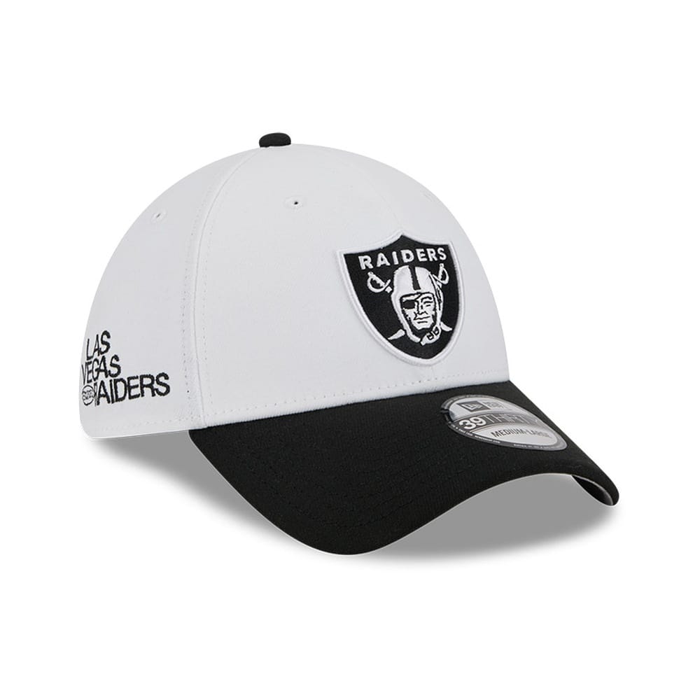 New Era 39THIRTY Modern Essentials Las Vegas Raiders - White