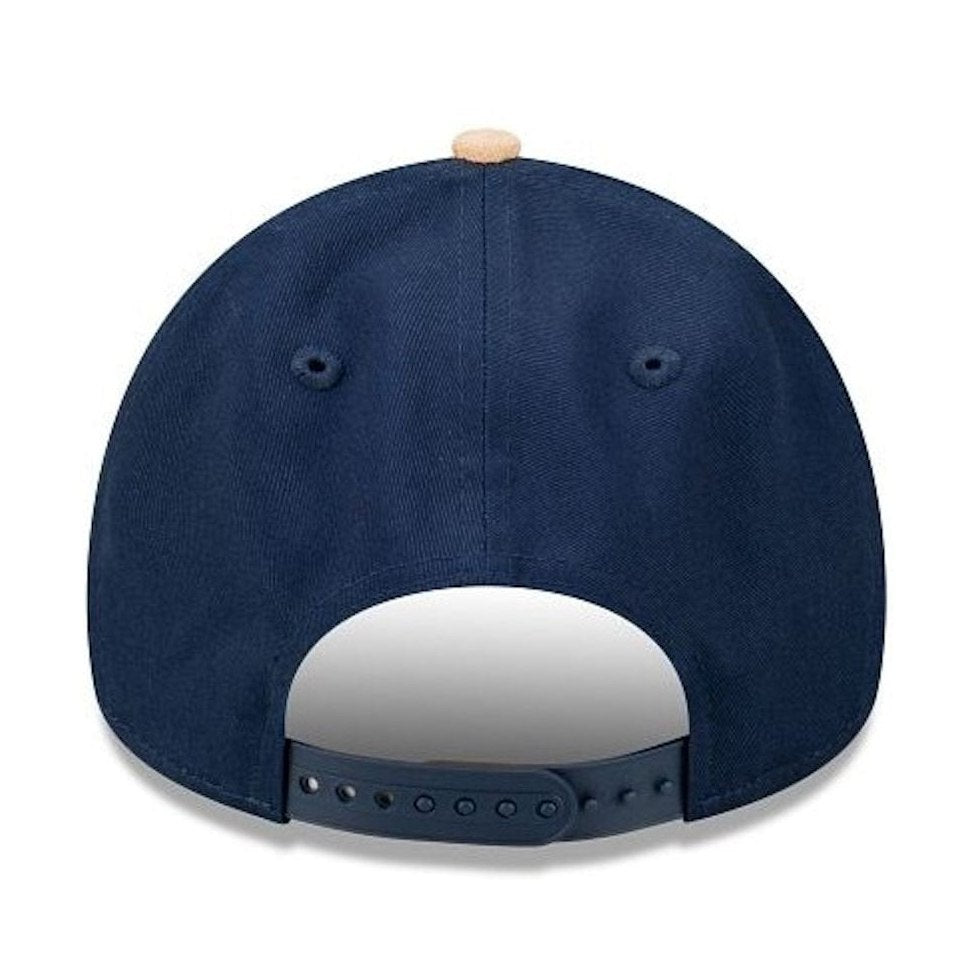 New Era 9FORTY Suede Brim A-Frame Snapback Chicago Bulls - Oceanside Blue / Oatmilk