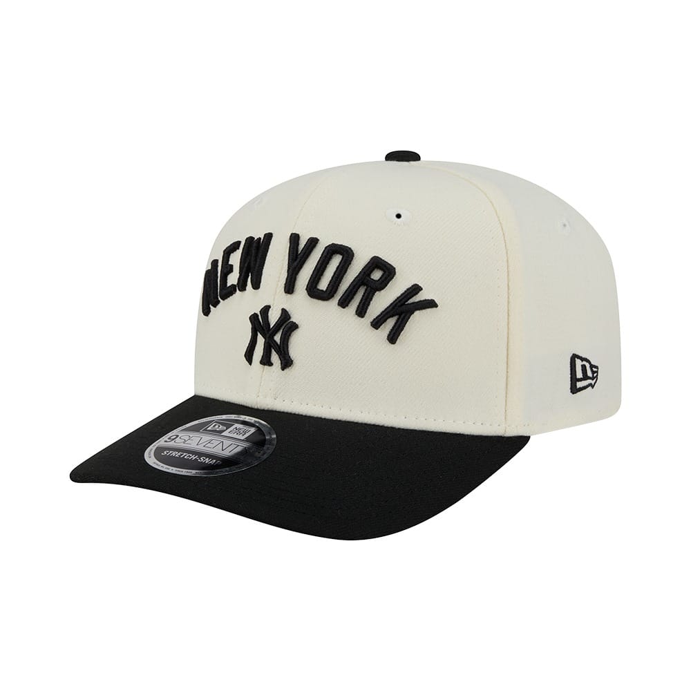 New Era 9SEVENTY Stretch-Snap New York Yankees - Cream / Black